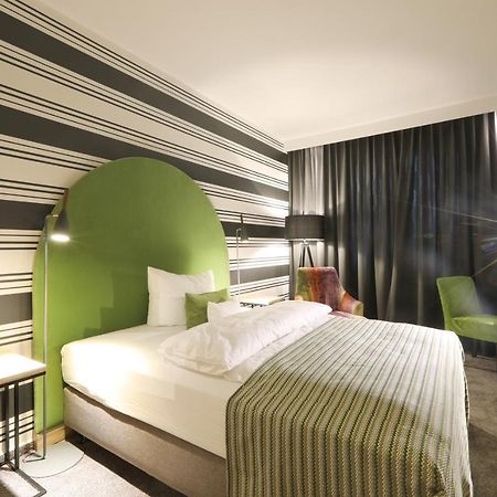 Naegler'S Fine Lounge Hotel Oestrich-Winkel Luaran gambar