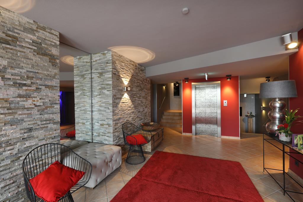 Naegler'S Fine Lounge Hotel Oestrich-Winkel Luaran gambar