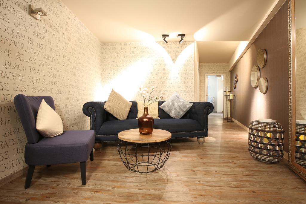 Naegler'S Fine Lounge Hotel Oestrich-Winkel Luaran gambar